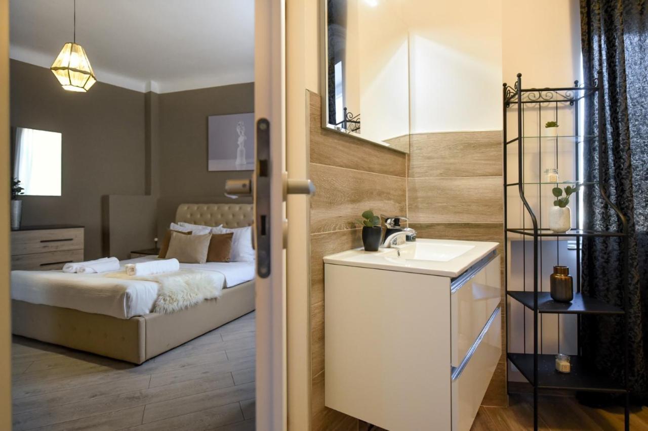 부쿠레슈티 Amazing Location & Elegant Apt - Old Town 아파트 외부 사진
