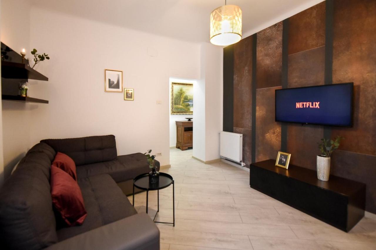 부쿠레슈티 Amazing Location & Elegant Apt - Old Town 아파트 외부 사진