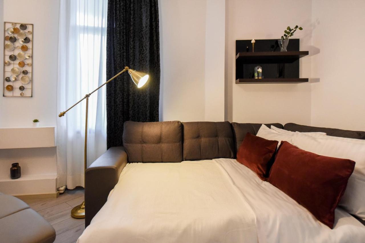 부쿠레슈티 Amazing Location & Elegant Apt - Old Town 아파트 외부 사진