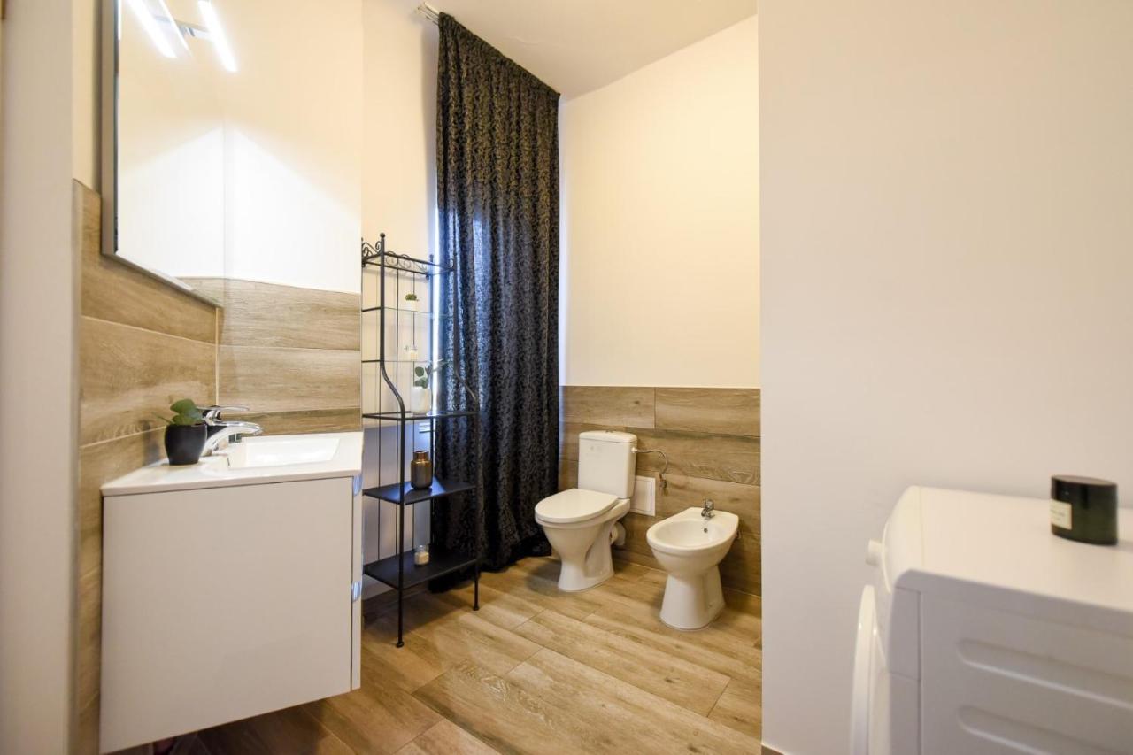 부쿠레슈티 Amazing Location & Elegant Apt - Old Town 아파트 외부 사진