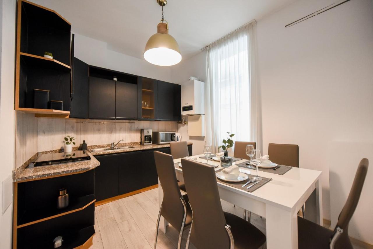 부쿠레슈티 Amazing Location & Elegant Apt - Old Town 아파트 외부 사진